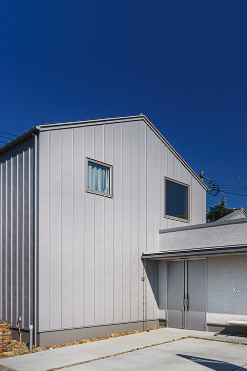 わたしたちは、多くの住宅会社が行っている規格住宅や建売住宅の販売をしない“フルオーダー住宅専門”の住宅会社です。